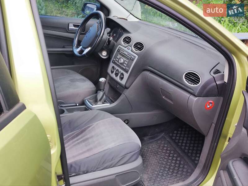 Хетчбек Ford Focus 2006 в Полтаві фото 14 Хетчбек Ford Focus 2006 в Полтаві