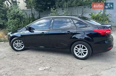 Седан Ford Focus 2017 в 