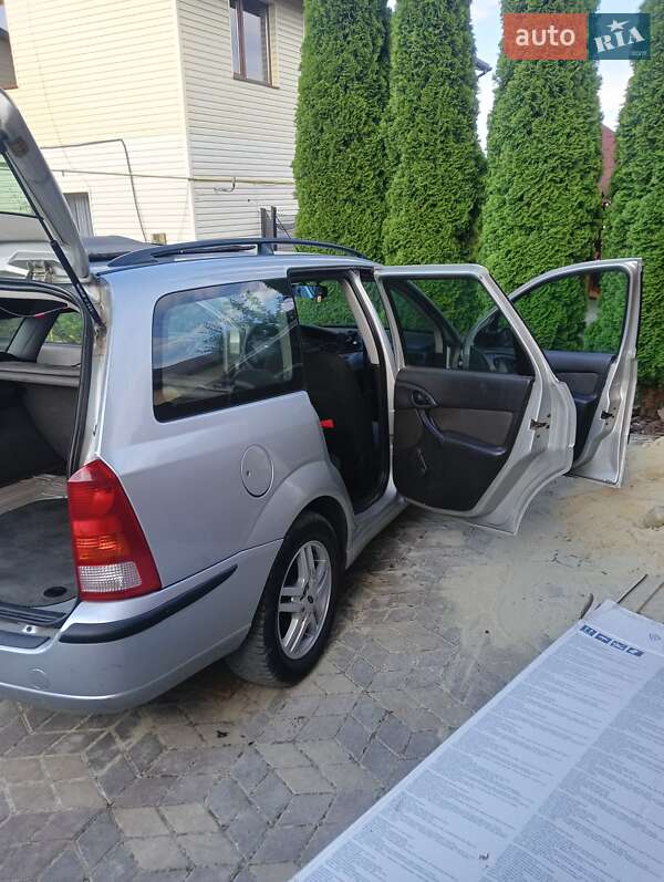 Универсал Ford Focus 2001 в Турке фото 3 Универсал Ford Focus 2001 в Турке