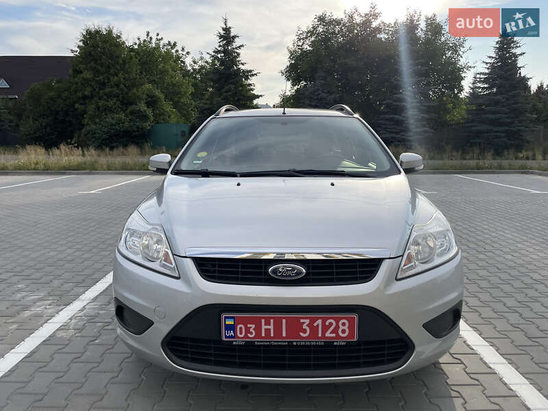 Универсал Ford Focus 2010 в Луцке