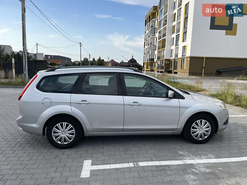 Универсал Ford Focus 2010 в Луцке