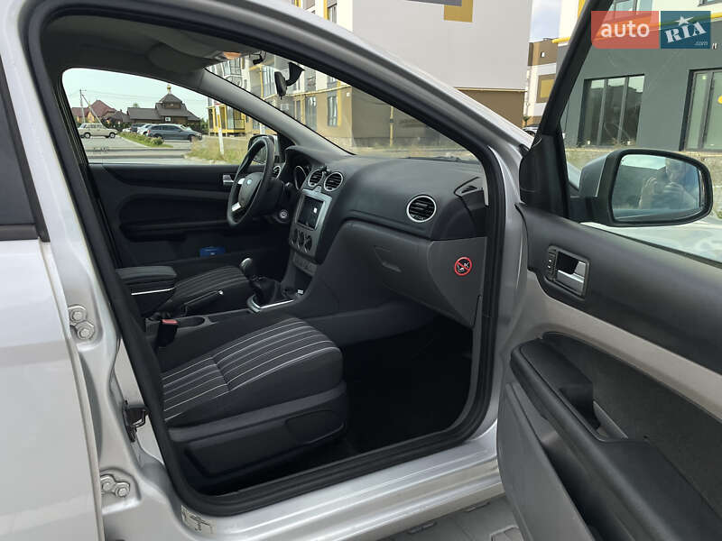 Универсал Ford Focus 2010 в Луцке