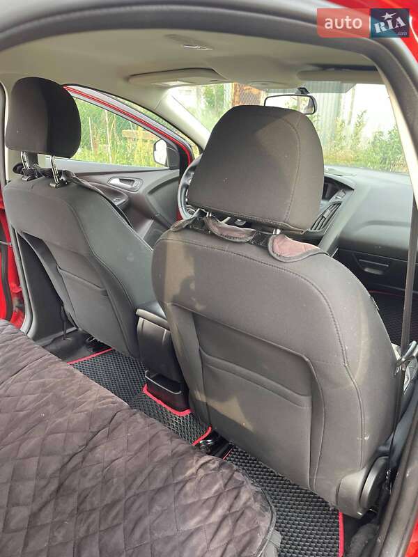 Хэтчбек Ford Focus 2017 в Киеве