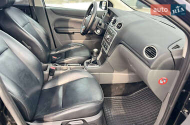Хэтчбек Ford Focus 2006 в 