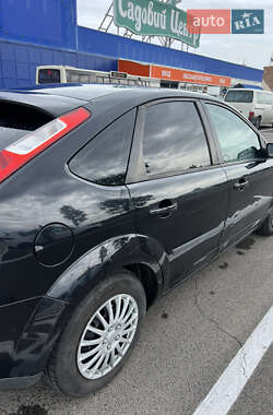 Хэтчбек Ford Focus 2006 в 