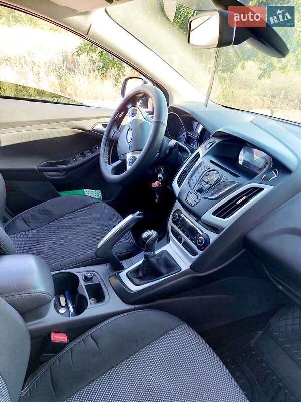 Седан Ford Focus 2011 в Павлограде