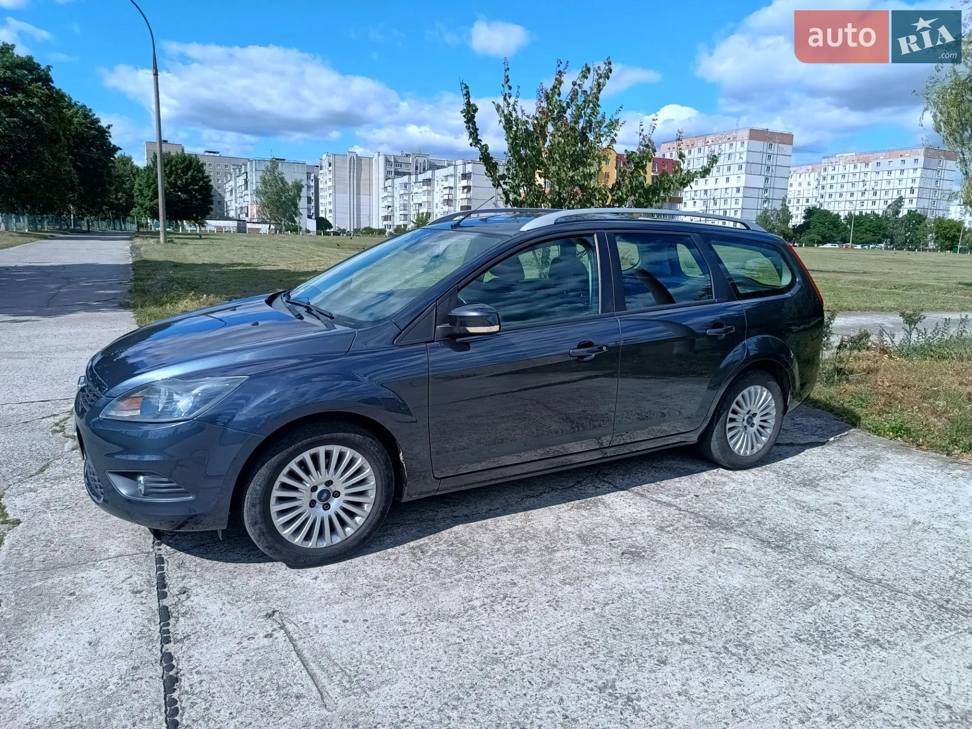 2010 Ford Focus - мініатюра 7