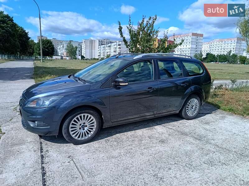 Универсал Ford Focus 2010 в Нетешине фото 7 Универсал Ford Focus 2010 в Нетешине