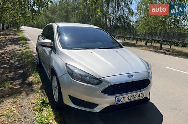 Седан Ford Focus 2016 в 