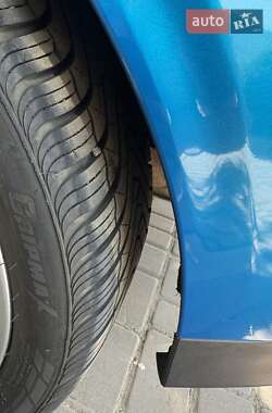 Хэтчбек Ford Focus 2013 в 