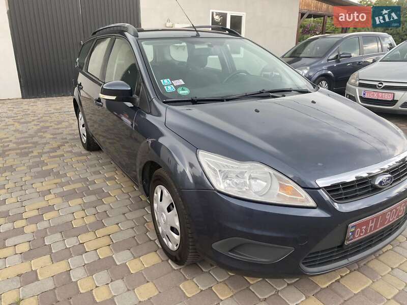 Універсал Ford Focus 2008 в Нововолинську