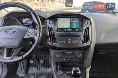 Хетчбек Ford Focus 2017 в 
