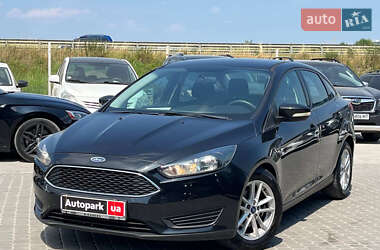 Седан Ford Focus 2015 в Львові