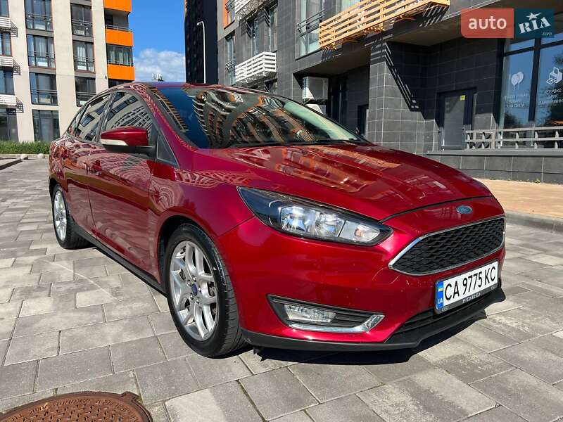 Седан Ford Focus 2015 в Киеве