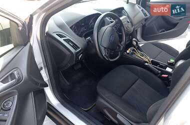 Хэтчбек Ford Focus 2017 в 