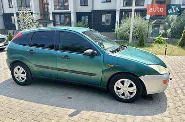 Хетчбек Ford Focus 1998 в 