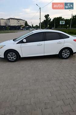 Седан Ford Focus 2013 в 