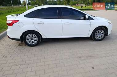 Седан Ford Focus 2013 в 