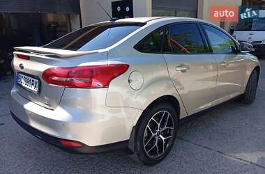 Седан Ford Focus 2017 в 