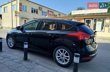 Хэтчбек Ford Focus 2016 в 