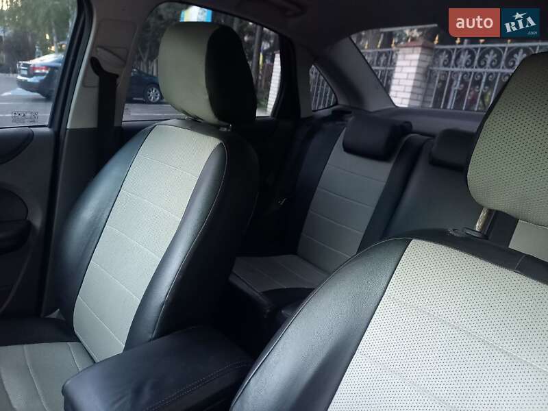 Седан Ford Focus 2006 в Балте