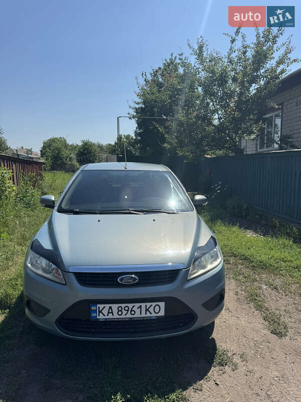 Хетчбек Ford Focus 2008 в Ніжині
