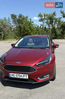 Хетчбек Ford Focus 2017 в Дніпрі