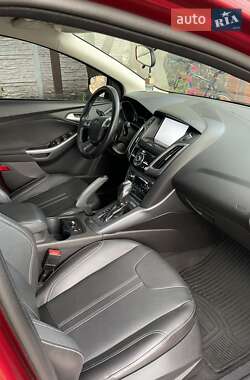 Седан Ford Focus 2013 в 