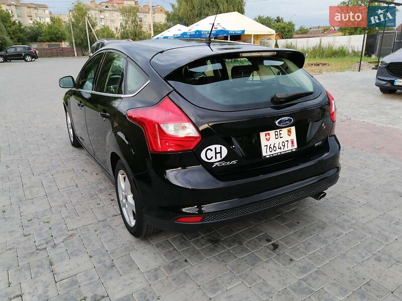 Хэтчбек Ford Focus 2013 в Ровно