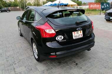 Хетчбек Ford Focus 2013 в 