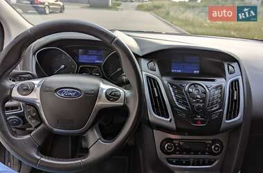 Универсал Ford Focus 2012 в 