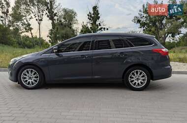 Универсал Ford Focus 2012 в 