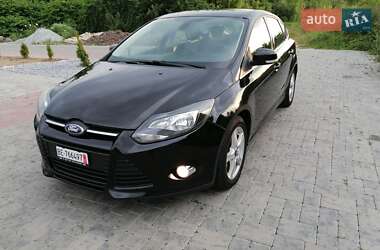 Хетчбек Ford Focus 2013 в 