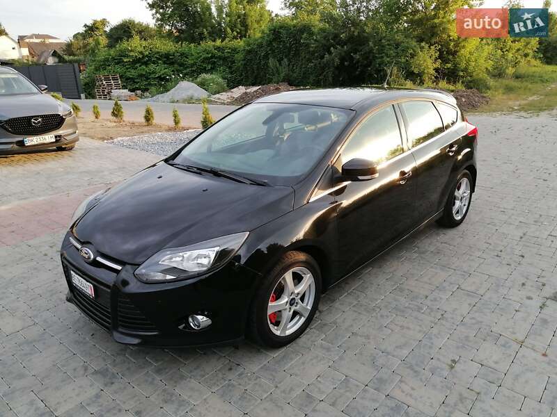 Хэтчбек Ford Focus 2013 в Ровно