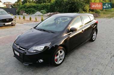 Хетчбек Ford Focus 2013 в 