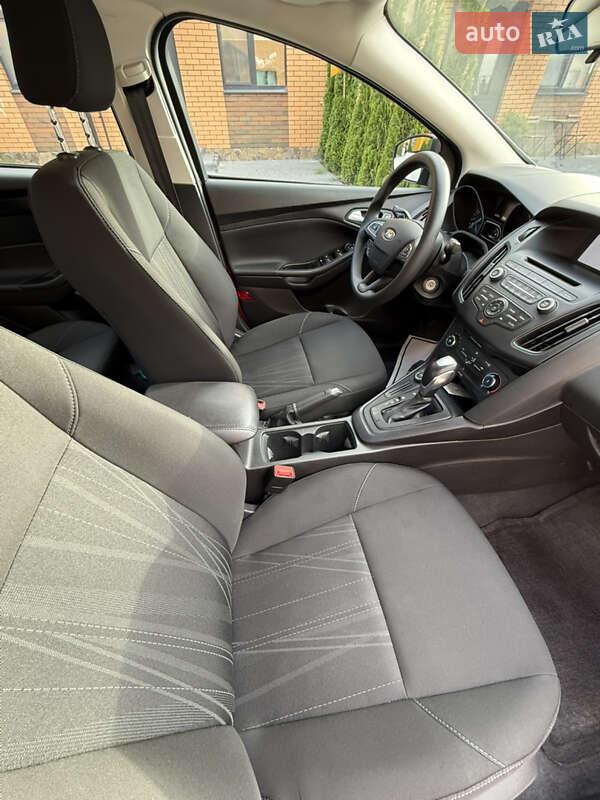 Седан Ford Focus 2016 в Виннице фото 15 Седан Ford Focus 2016 в Виннице