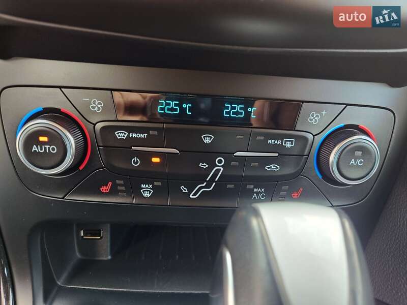 Универсал Ford Focus 2015 в Киеве