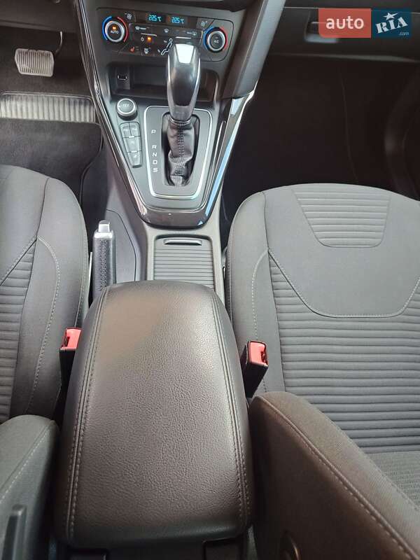 Универсал Ford Focus 2015 в Киеве