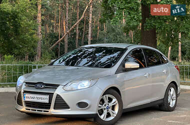 Седан Ford Focus 2013 в 