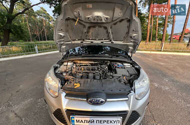 Седан Ford Focus 2013 в 