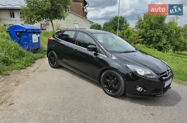 Хэтчбек Ford Focus 2011 в Львове