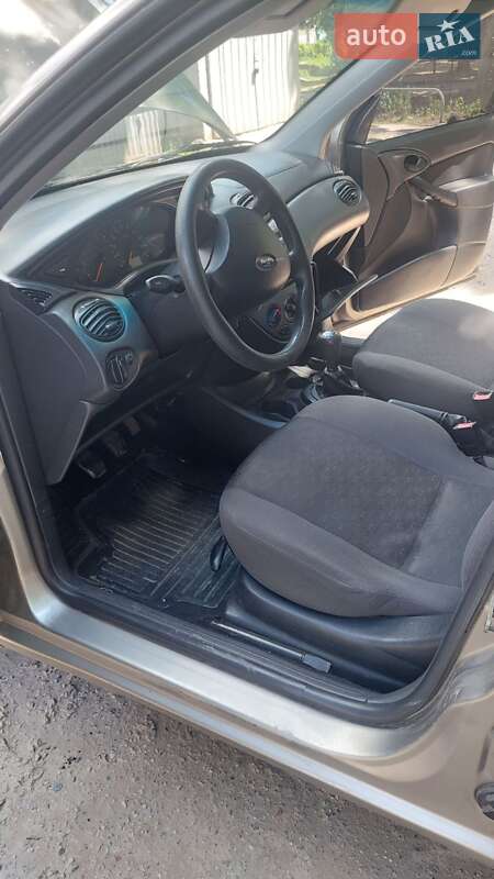Седан Ford Focus 2003 в Харькове