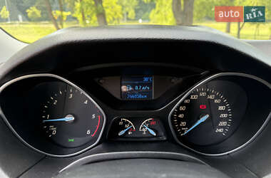 Универсал Ford Focus 2013 в 