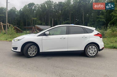 Хэтчбек Ford Focus 2016 в 