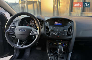 Седан Ford Focus 2016 в 