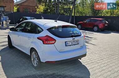 Хэтчбек Ford Focus 2016 в 