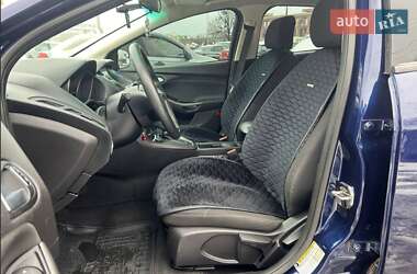 Седан Ford Focus 2017 в 
