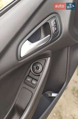Универсал Ford Focus 2015 в 