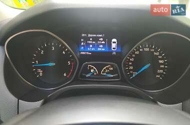 Универсал Ford Focus 2015 в 