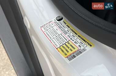 Хэтчбек Ford Focus 2013 в 